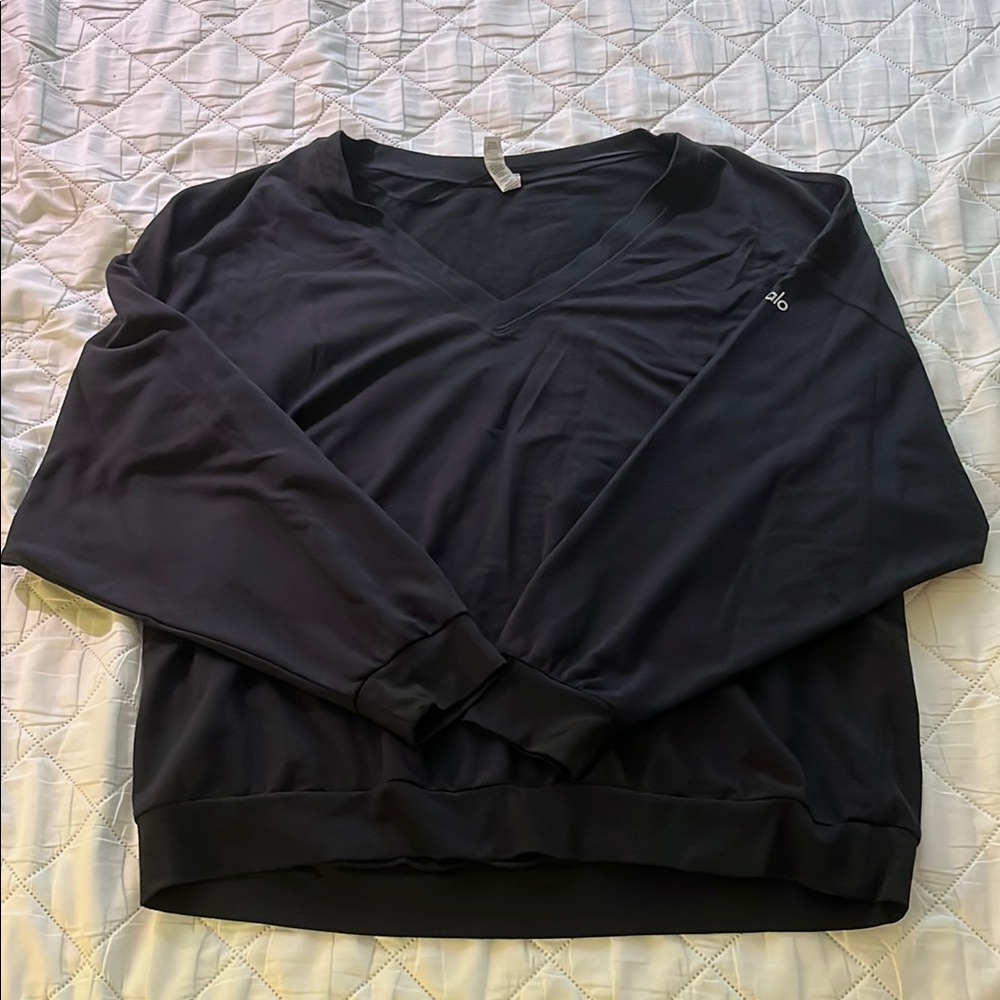 ALO Yoga Black V-Neck Sweatshirt